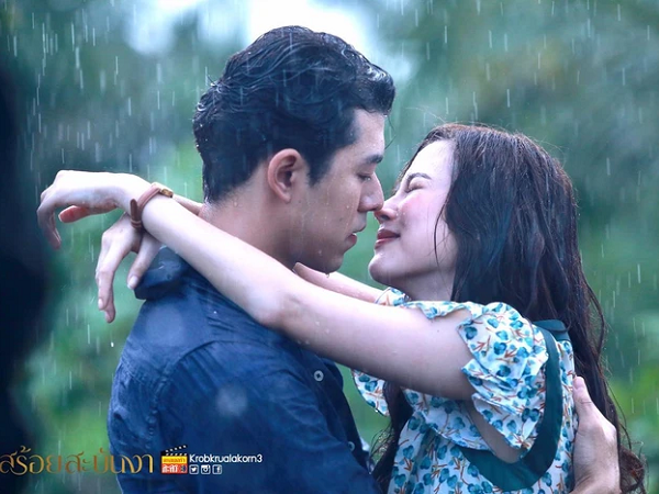 Hé lộ cảnh hôn của Nine Naphat và Baifern Pimchanok giữa trời mưa: Liệu có thoát được kiếp Friend Zone?