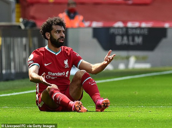 Salah đổ lỗi cho Liverpool về việc chậm gia hạn hợp đồng