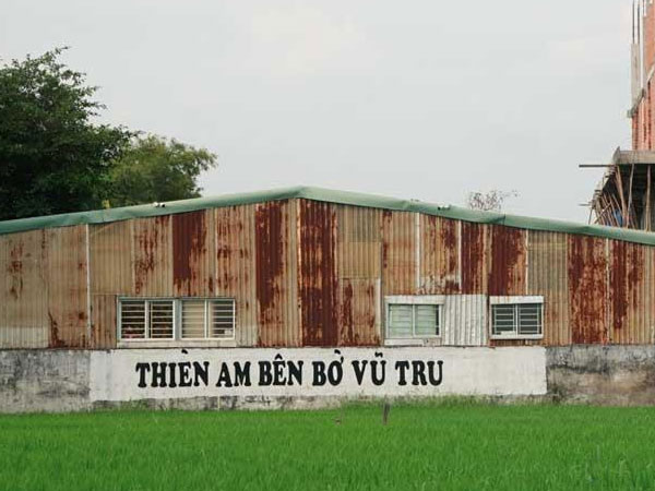 Đề nghị gỡ ảnh trẻ em trên mạng vụ 'tịnh thất Bồng Lai'