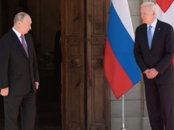 Nga sẽ cắt đứt quan hệ với Mỹ nếu Tổng thống Putin bị trừng phạt