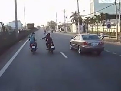Thông tin mới vụ 2 nhóm thanh thiếu niên vác dao, rượt chém nhau trên quốc lộ