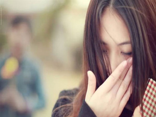 Chồng đưa đơn ly hôn khi vợ tự ý về ngoại ăn tết