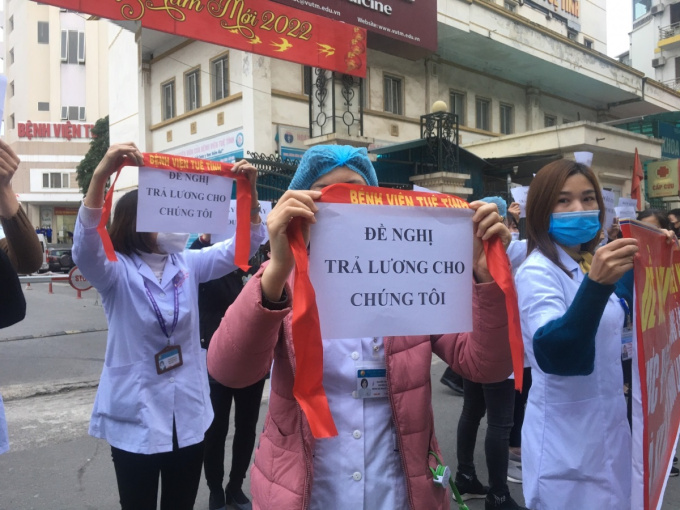 Vụ nhân viên y tế cầu cứu vì bị nợ lương 8 tháng: Lãnh đạo BV đề nghị Bộ Y tế ứng trước hơn 10 tỷ