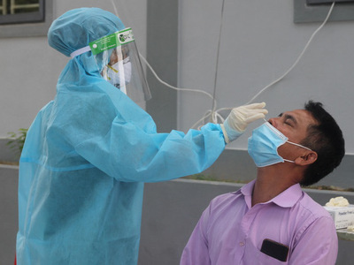 Test nhanh, phát hiện 108 trường hợp mắc Covid-19 không triệu chứng
