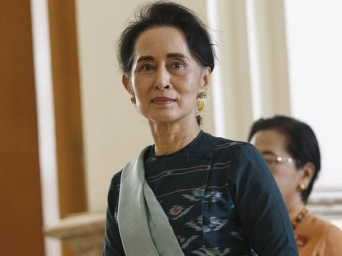 Bà San Suu Kyi đối mặt với 5 tội danh mới