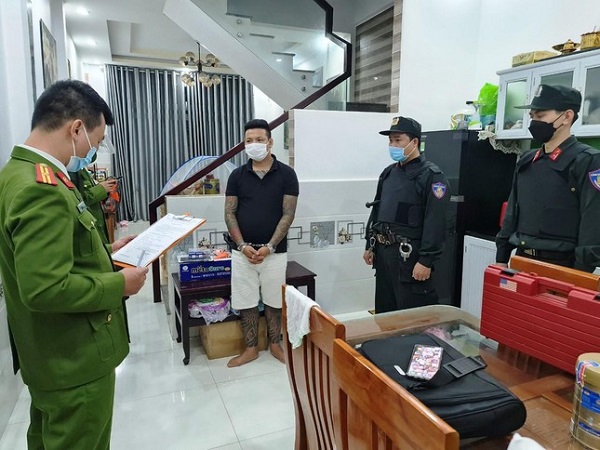 Phá đường dây đánh bạc trực tuyến 500 tỷ đồng