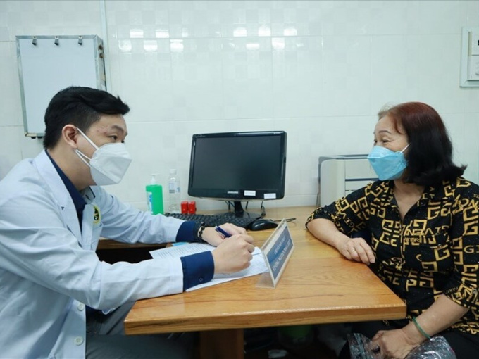 Chăm sóc sức khỏe hậu COVID-19 như thế nào để hạn chế di chứng?