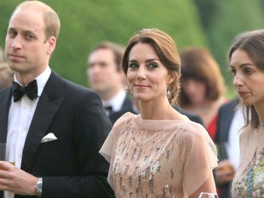 Hoàng tử William bị đồn lừa dối Công nương Kate, 'kẻ thứ 3' là nhân vật nào?