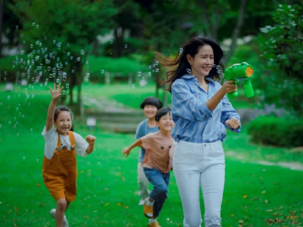 So kè gu thời trang trên màn ảnh Hàn 2022: Soo Ae chắc chắc soán ngôi Kim So Yeon?