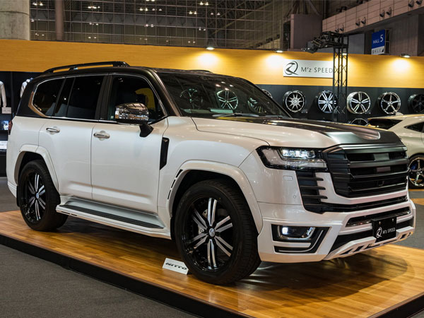 Toyota Land Cruiser tiếp tục có phiên bản độ "cực' thể thao tại triển lãm Tokyo Auto Salon