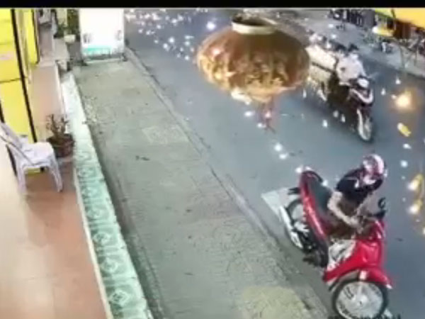 Trộm xe máy ở Bình Dương, hoàn cảnh nạn nhân khiến ai nấy đều không cầm được nước mắt
