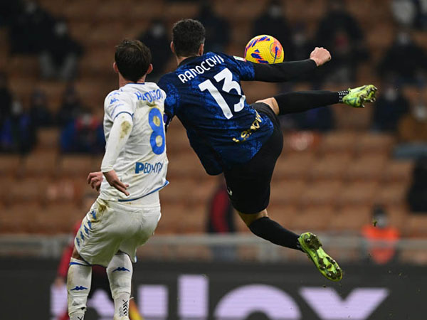 Alexis Sanchez góp công lớn giúp Inter vượt khó sau 120 phút