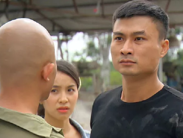 Phố trong làng tập 43: Thuận tìm cách triệt đường sống của gia đình Hiếu