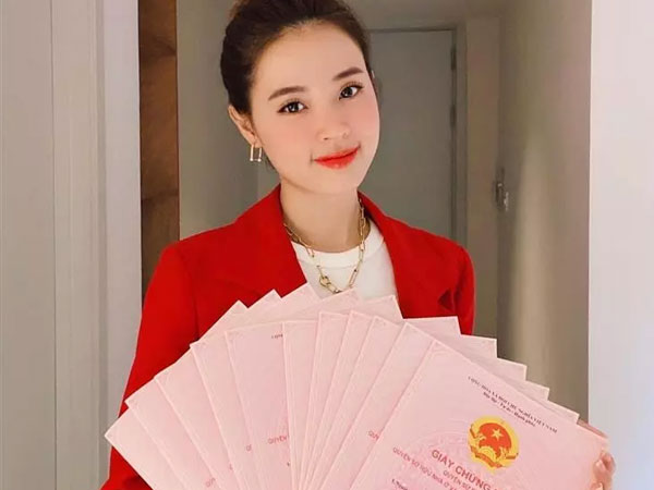 Midu cầm cả chục sổ đỏ, bật mí bí quyết buôn đất cực mát tay