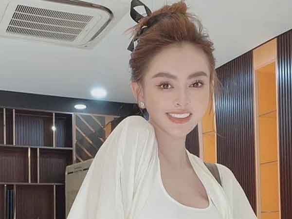 Trang Nemo đăng bài xin lỗi 1 người, thừa nhận bản thân đã cư xử không đúng mực nên mới gây ra chuyện