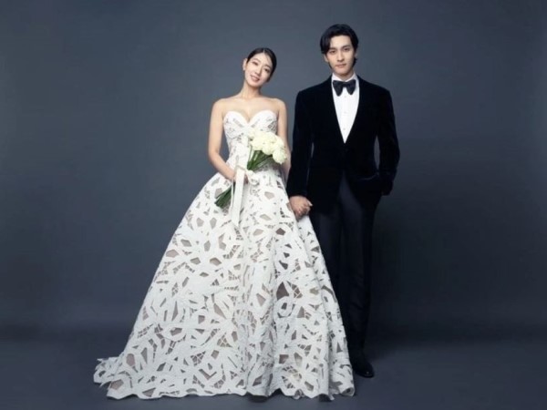 Dàn sao hạng A của showbiz Hàn dự siêu đám cưới Park Shin Hye