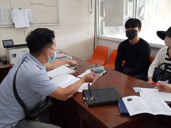 Bắt đối tượng bị Interpol truy nã tội 'Sản xuất và phát tán tư liệu khai thác tình dục trẻ em'