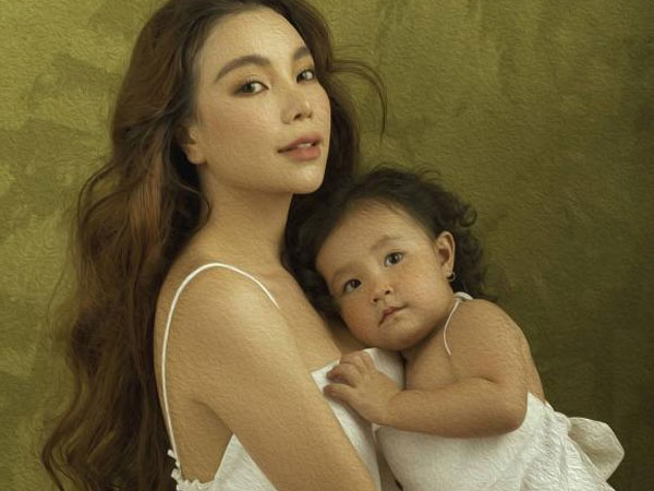 Trà Ngọc Hằng: Phụ nữ đừng mong chờ người đến sau sẽ yêu thương con mình như bố ruột của bé