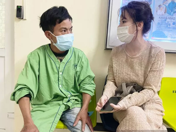 Tín hiệu đáng mừng về sức khỏe của bé gái 3 tuổi bị người tình của mẹ găm đinh vào đầu