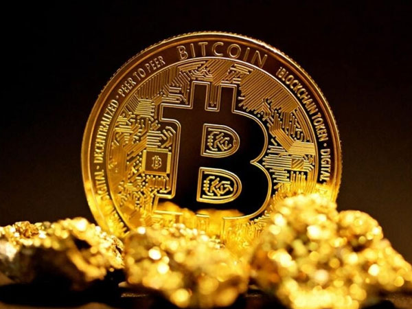Bitcoin thời điểm kinh hoàng: Nửa đêm phá đáy, sáng tăng ngược 100 triệu