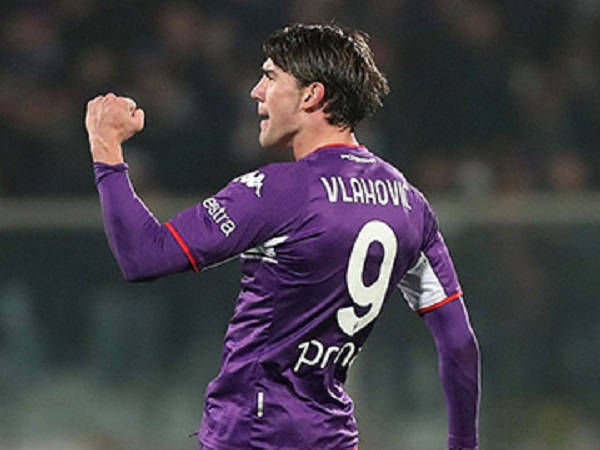 Juventus đạt thỏa thuận chiêu mộ Vlahovic với giá 75 triệu euro