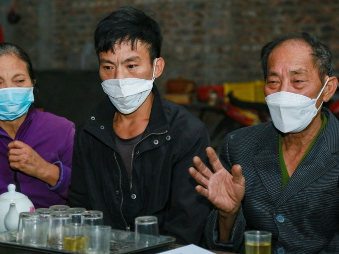 Ông nội tiết lộ 'điểm lạ' trên đầu cháu gái 3 tuổi bị găm đinh vào đầu