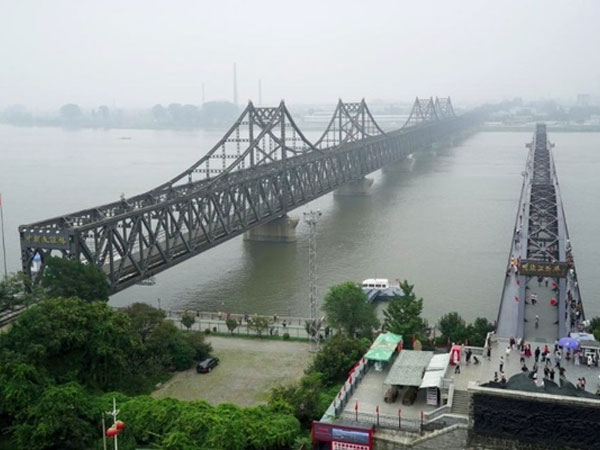 Triều Tiên mở cửa biên giới sau hai năm đóng kín vì Covid-19