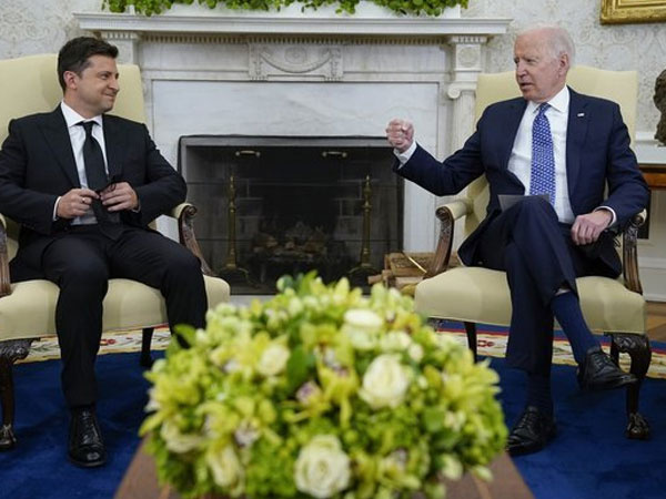 Mỹ hứa bảo vệ Ukraina, kêu gọi Hội đồng Bảo an vào cuộc