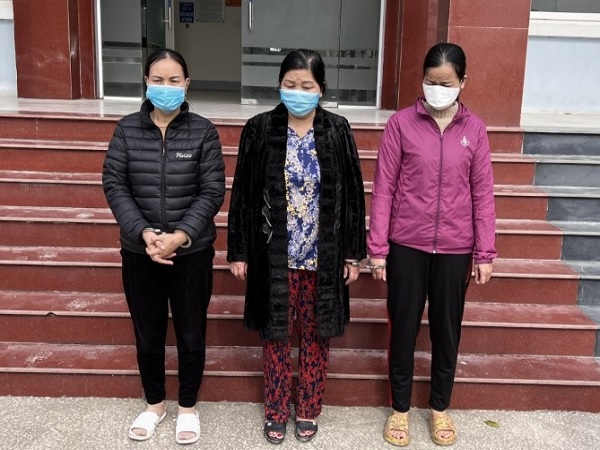 Đường dây đánh bạc 200 tỉ đồng do 3 'nữ quái' cầm đầu: Xuất hiện đối tượng mạo danh cán bộ điều tra 'chạy án'