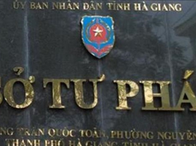 Hé lộ nội dung lá thư tuyệt mệnh ở hiện trường Phó Giám đốc Sở Tư pháp Hà Giang treo cổ tự tử