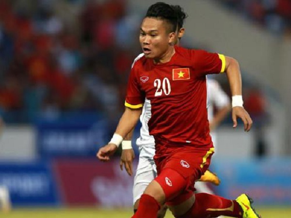 Phi Sơn đứt dây chằng, chắc chắn vắng mặt trận gặp Trung Quốc