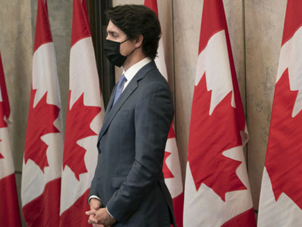 Thủ tướng Canada dương tính với Covid-19