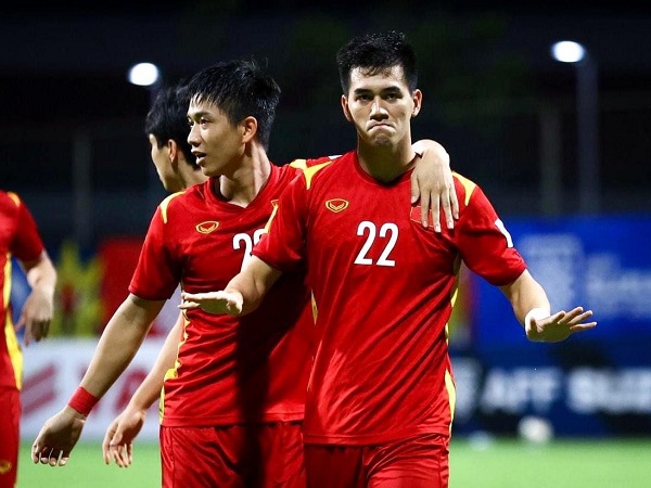 Việt Nam 3-1 Trung Quốc: Giành chiến thắng lịch sử, ĐTVN tặng 'lì xì' hoành tráng cho NHM ngày mùng 1 Tết Nhân Dầm