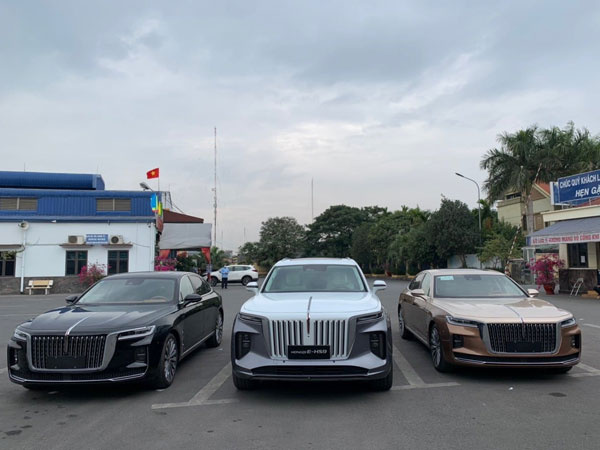 Loạt ô tô mới 'xông đất' thị trường Việt đầu năm 2022
