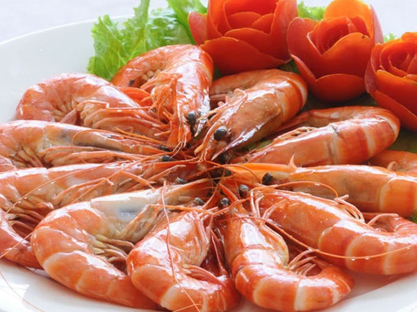 Những món ăn bạn nên cố 'nhịn' trong ngày Tết để cả năm được may mắn