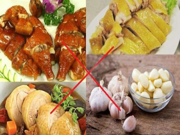 Tỏi rất tốt nhưng khi chế biến món ăn ngày Tết cần tránh kết hợp với những thứ này vì cực kỵ nhau