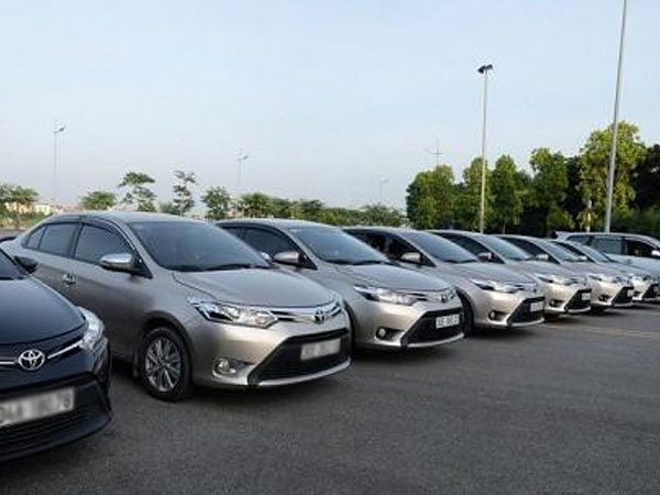 Dịch vụ đi xe ghép tăng giá dịp Tết