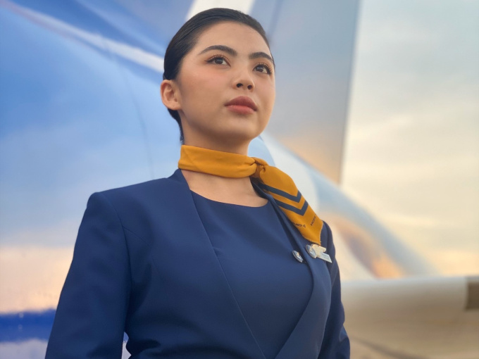 Vị khách trên chuyến bay cuối năm khiến nữ tiếp viên rơi nước mắt