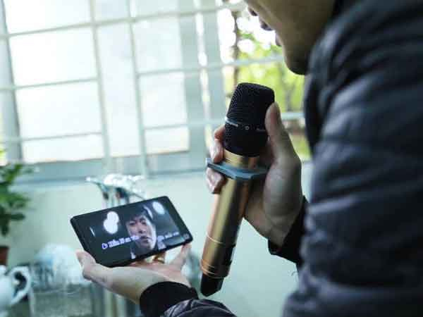 Hát karaoke ngày Tết gây ồn ào, huyên náo khu dân cư bị xử phạt thế nào?