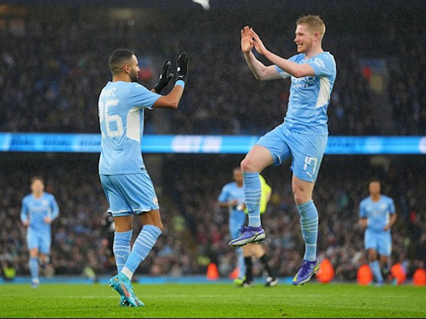 Ngược dòng mãn nhãn trước Fulham, Man City vào vòng 5 FA Cup