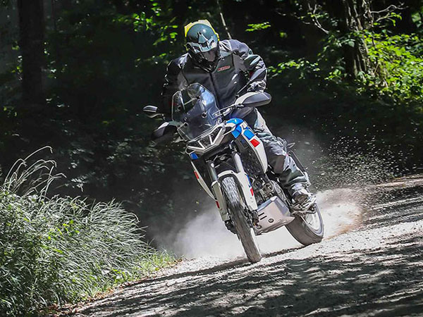 Aprilia Tuareg 660 hơn 400 triệu đồng sắp về Việt Nam có gì?