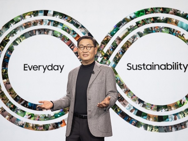 CEO Samsung Electronics sang Việt Nam trước thềm Galaxy S22 ra mắt