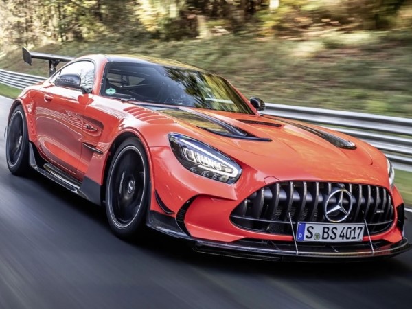 Mercedes-AMG GT trở thành ô tô chạy đường đua nhanh nhất