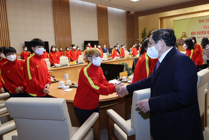 Thủ tướng Phạm Minh Chính gặp gỡ, chúc mừng đội tuyển Bóng đá nữ Việt Nam