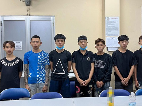 Bắt gọn băng cướp tuổi teen manh động ở TPHCM