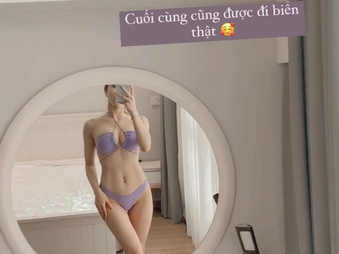 Diệp Lâm Anh diện bikini khoe body 'khét lẹt' ngày đầu năm, quý cô độc thân ngày càng quyến rũ