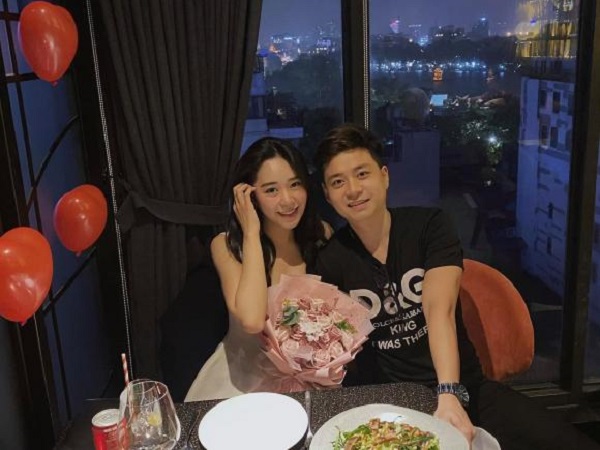 Chân dung bạn gái xinh đẹp, gợi cảm của con trai cố NSND Hoàng Dũng - diễn viên 'Phố trong làng'