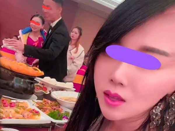 Ăn gần xong cỗ cưới, cô gái mới tá hỏa phát hiện không quen cô dâu chú rể, hành động sau đó khiến dân tình cười ngã ngửa