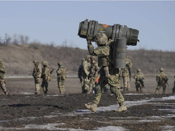 NATO không tin Nga đã rút bớt quân khỏi biên giới với Ukraina