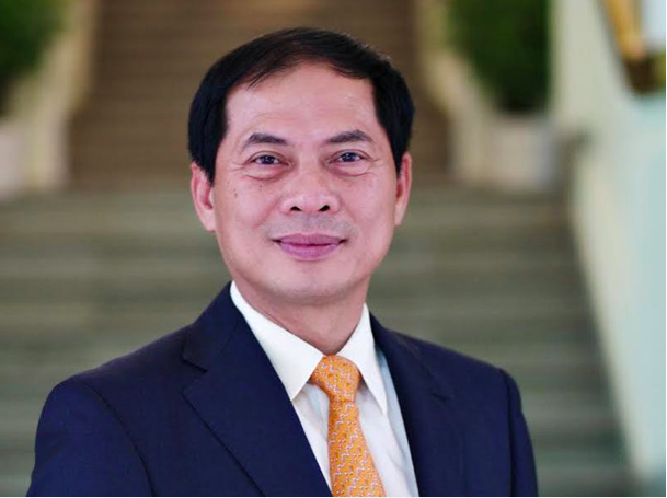 Bộ trưởng Ngoại giao Bùi Thanh Sơn phát hiện mắc COVID khi ở Campuchia